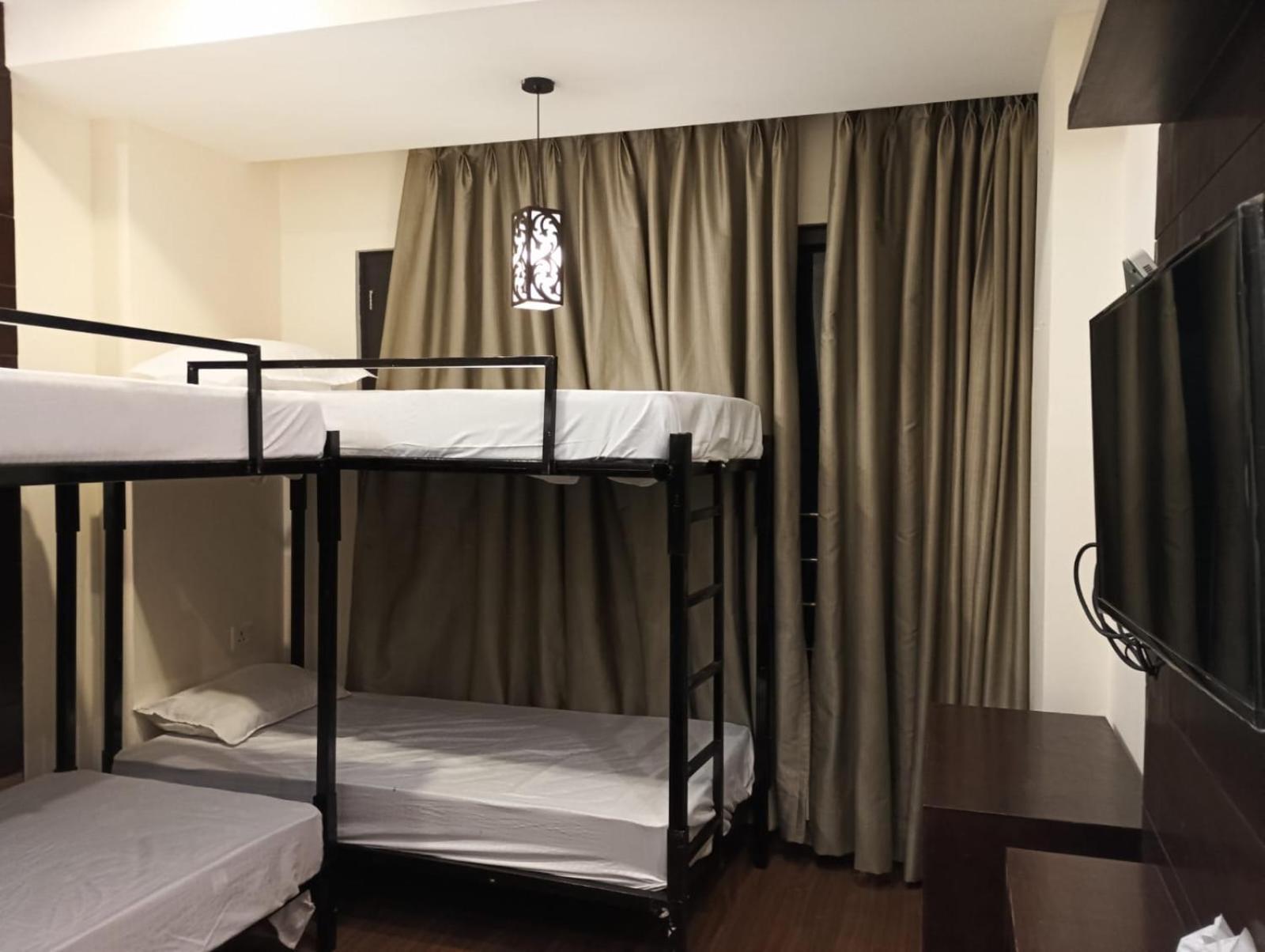 The Bunkk Inn Hotel & Restaurant Mussoorie Ngoại thất bức ảnh